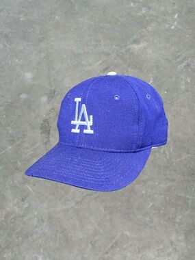 Sports Specialties Los Angeles Dodgers 90s Vintage Fitted Hat Size 7 1/8 Blue